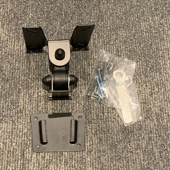 Tiger - TV Wall Mount - 10” to 26” - Picture 4 of 5